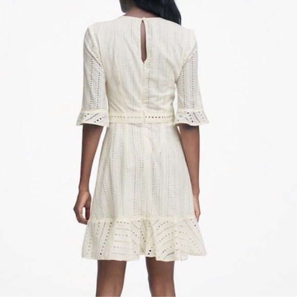Banana Republic Eyelet Fit & Flare Dress Cream Size 4 Tall - Picture 2 of 14